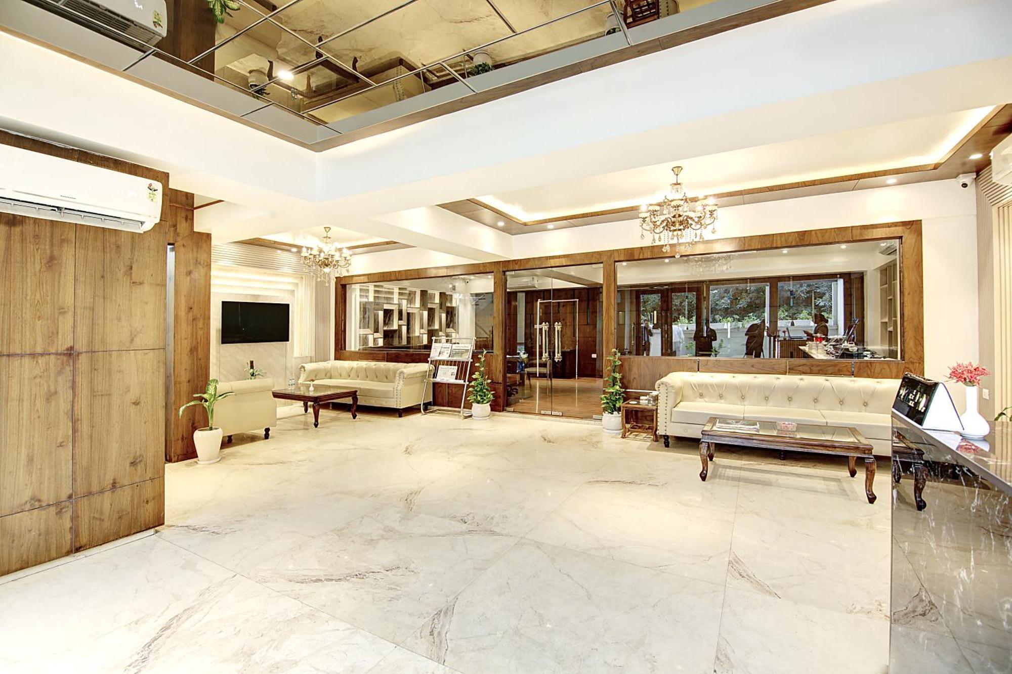 Marks Hotel & Banquet Noida Ngoại thất bức ảnh