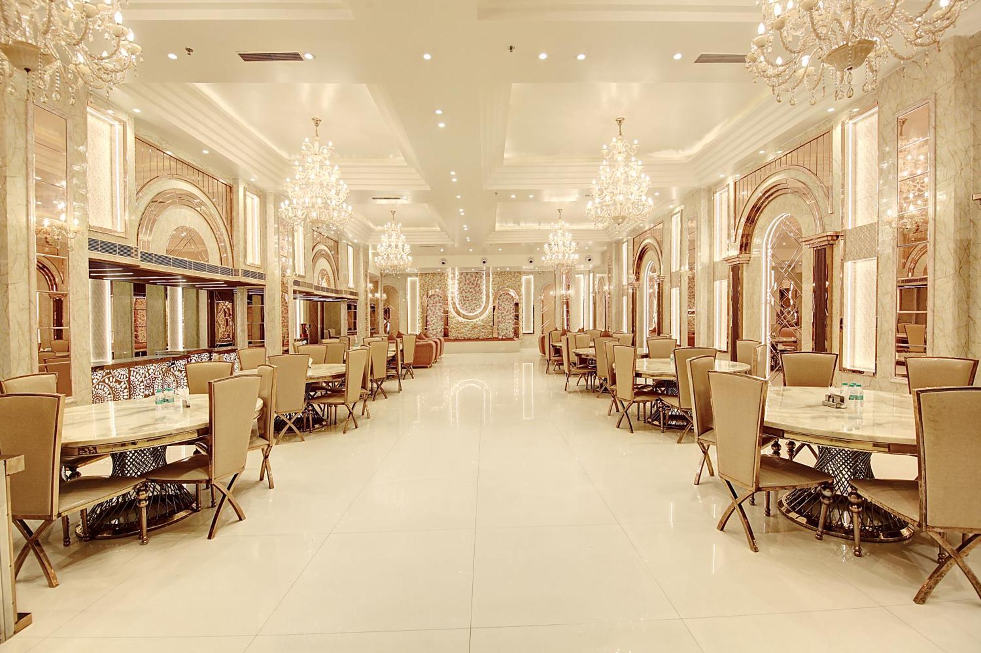 Marks Hotel & Banquet Noida Ngoại thất bức ảnh