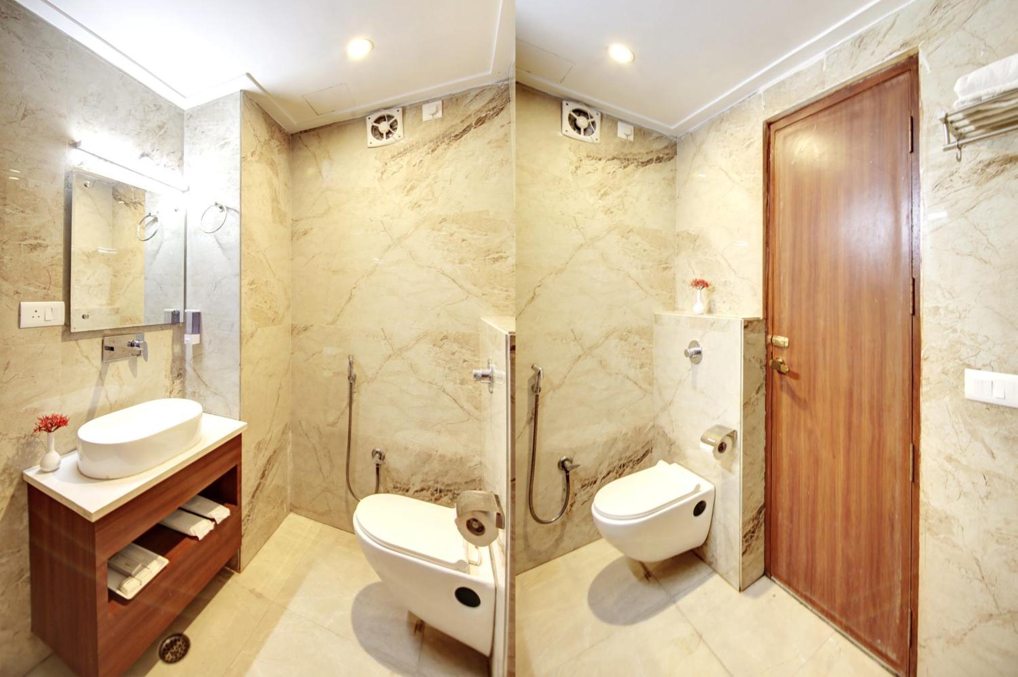 Marks Hotel & Banquet Noida Ngoại thất bức ảnh