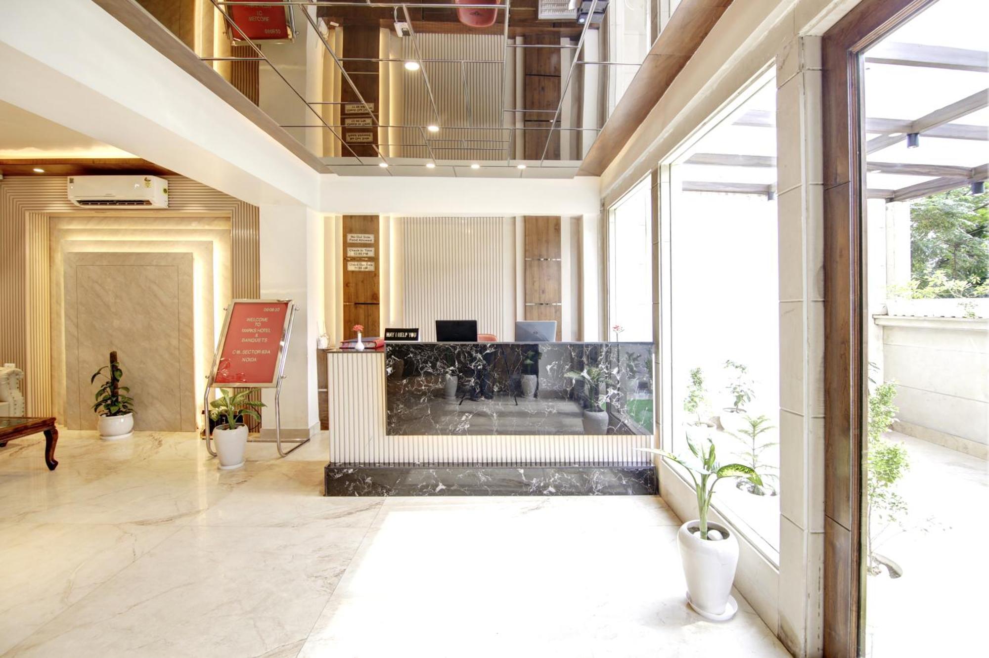Marks Hotel & Banquet Noida Ngoại thất bức ảnh