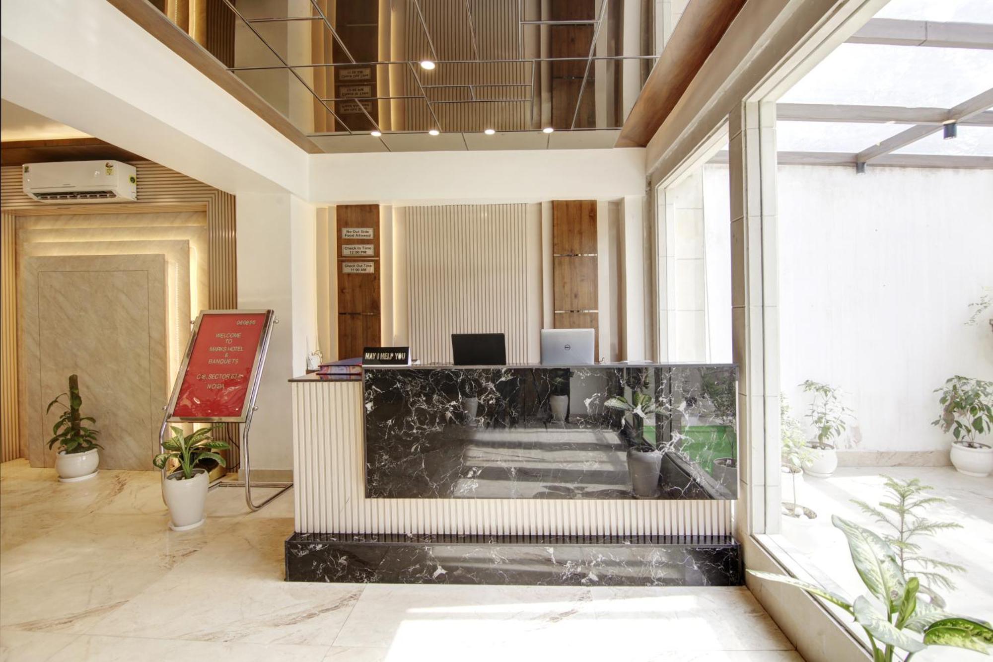 Marks Hotel & Banquet Noida Ngoại thất bức ảnh